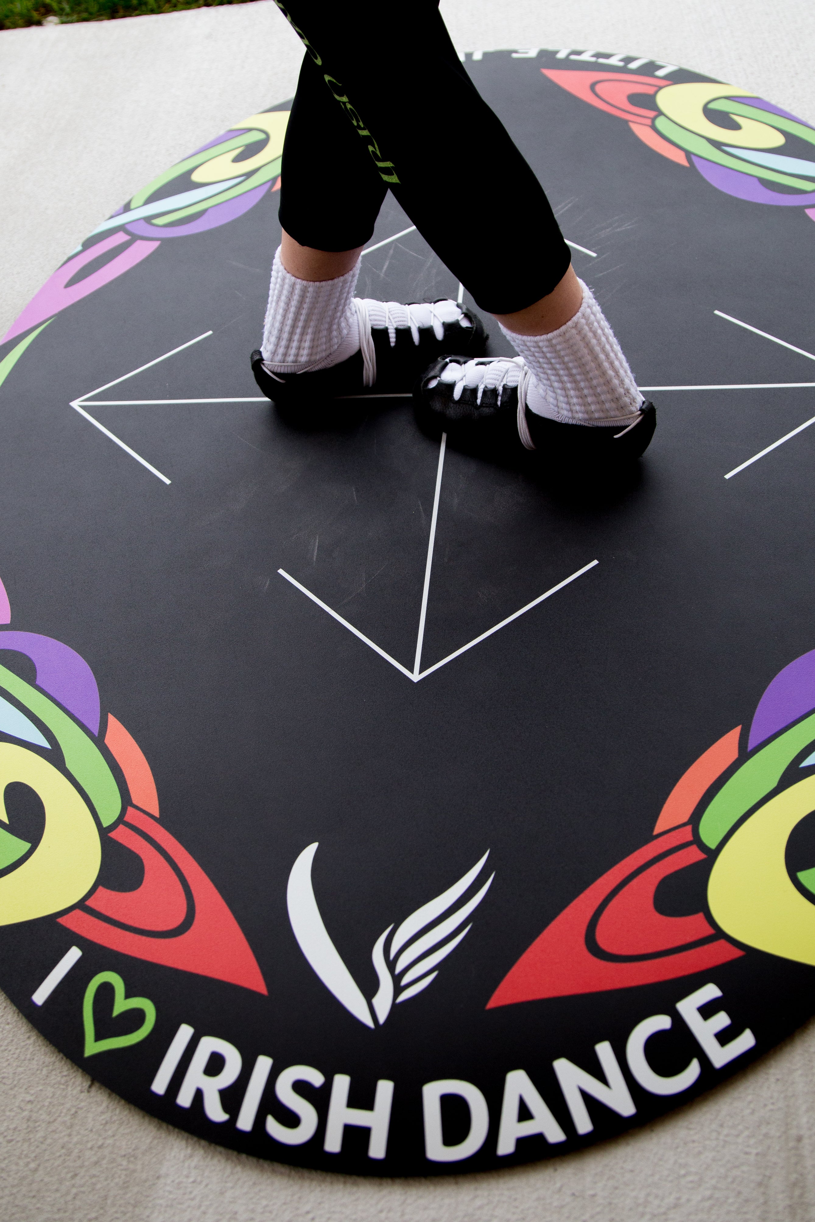 THE ORIGINAL IRISH DANCE MAT WITH CARRY CASE